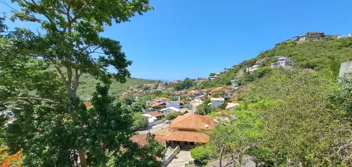 Casa no Condomínio Bosque do Peró em Cabo Frio