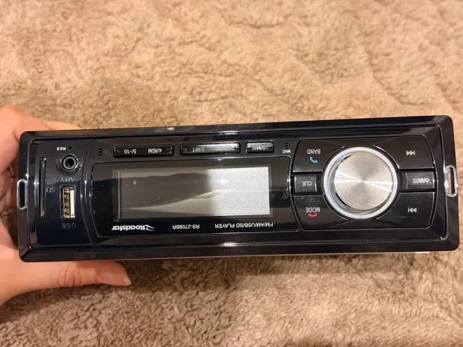 Som de carro - Auto Rádio Roadstar RS-2709BR