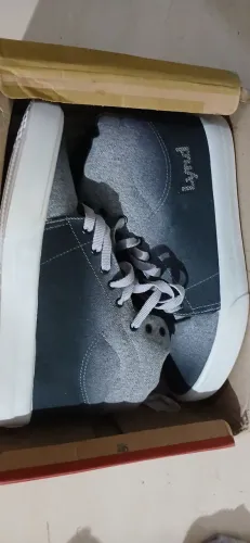Tênis novo 38 calça 37 original