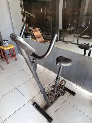Bicicleta academia