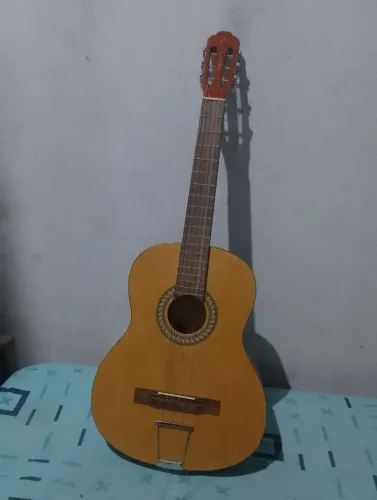 Violão a venda