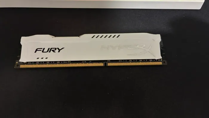 Memória RAM HyperX Fury 8GB DDR3 1866MHz