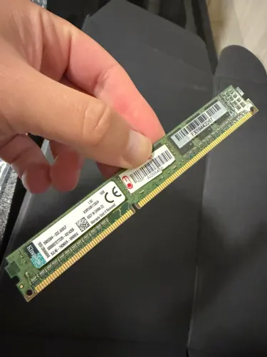 Memória RAM 4G Kingston DDR3