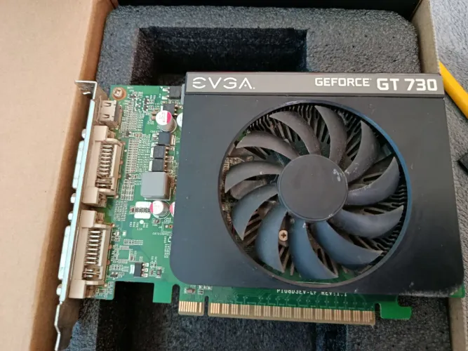 placa de vídeo GT 730