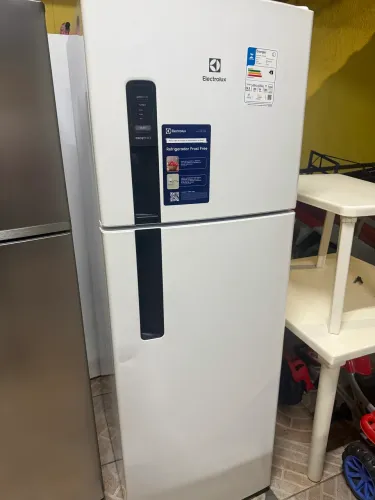Geladeira Electrolux 380 litros 127v Nova nunca usada