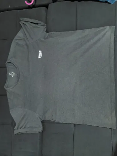 Camisas masculinas básicas