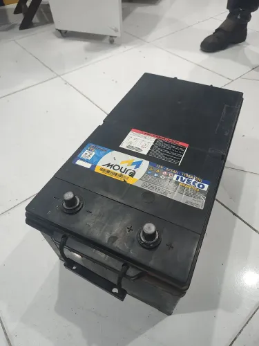 Bateria Moura 225 amperes 