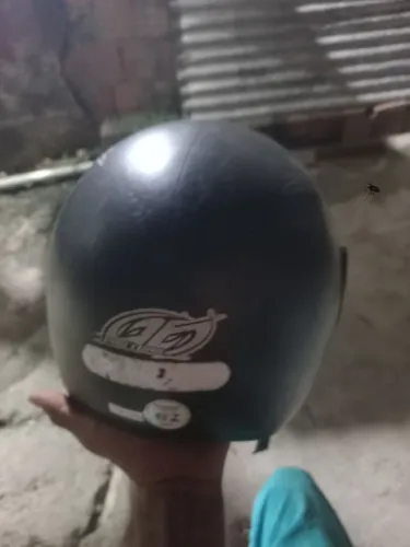 Capacete