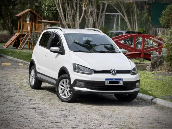 Volkswagen Crossfox 1.6 T. Flex 16V 5P 2016