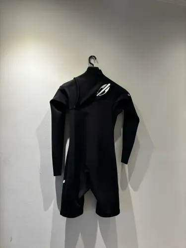 Short John Mormaii Flexxxa Pro 1mm Manga Longa Chest Zip Preto - tamanho: P/M