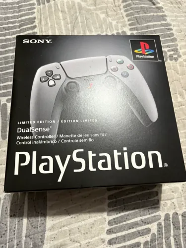 Controle DualSense PlayStation 5 - Edição de 30 Anos (LACRADO) PS5
