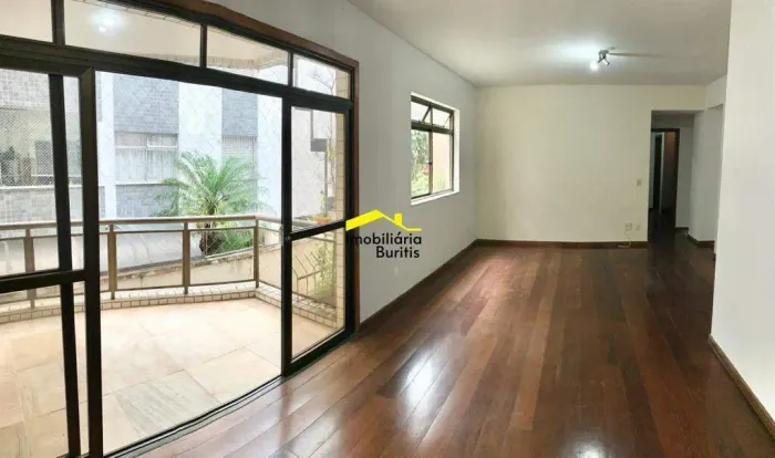Apartamento à venda, 3 quartos, 1 suíte, 2 vagas, Buritis - Belo Horizonte/MG