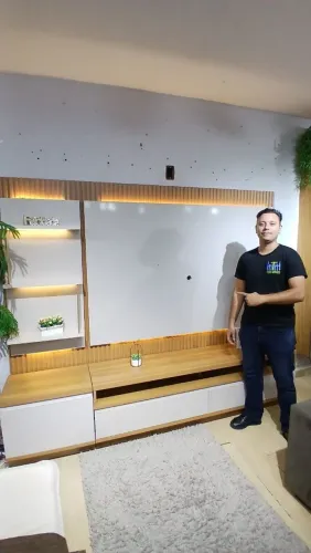 HOME COM LED PARA TVS ATÉ 70
