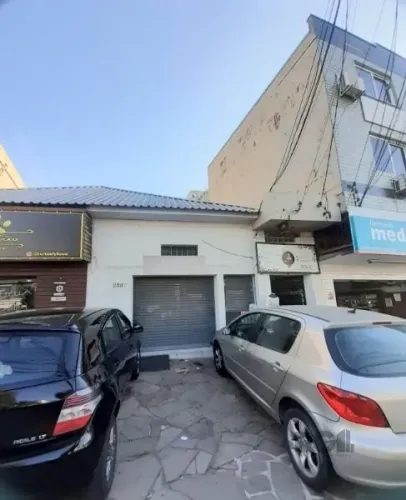Loja em Porto Alegre, no bairro Cavalhada, para locação.