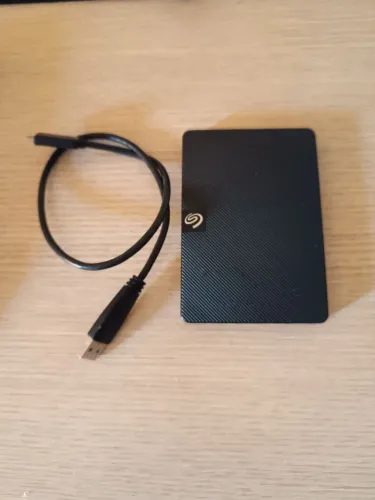 HD externo seagate - 2Tb - USB 3.0 - 100%