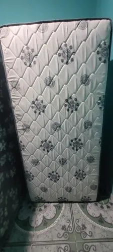 Cama Solteiro de mola Novo