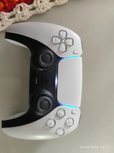 Vendo controle de ps5 semi novo