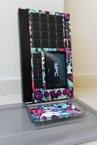 MPC Live 2 (Bag - Decksaver - Skin)