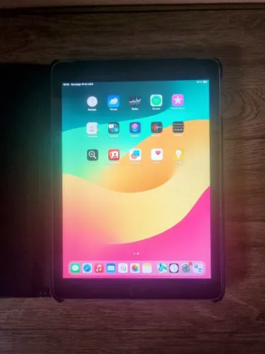 Ipad 6° Geração 128GB com Rede Móvel 4G (A1954)