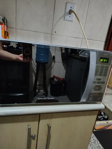 Microondas Brastemp Inox espelhado 31Lts