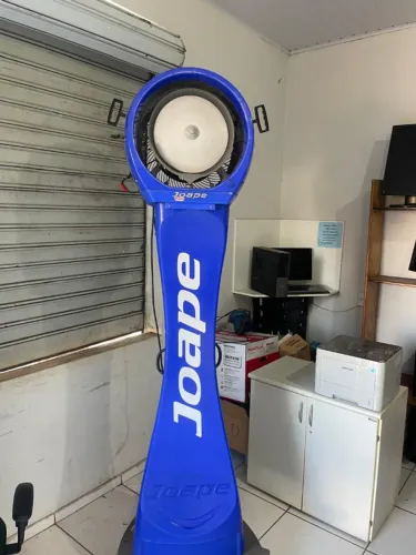 climatizador tipo nevoa cassino com pedestal reservatorio 80 litros /220v perfeito
