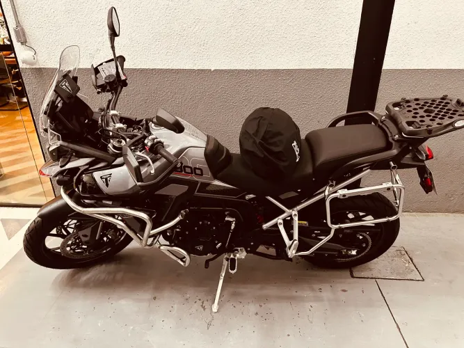 Tiger 900 GT PRO 2025/2026 seminova - NÃO TROCO