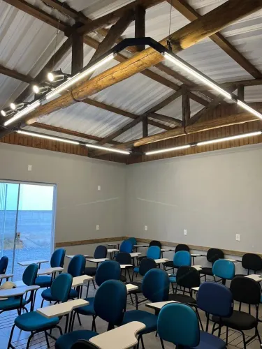 Cadeiras escolares