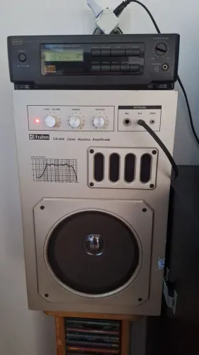 Caixa amplificada Frahm ano 1980