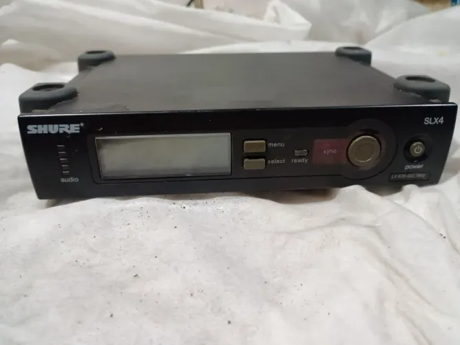 Receptor Shure SLX4