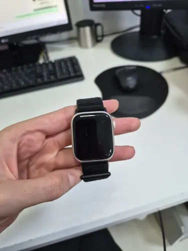 Apple Watch Series 7 (GPS)