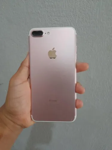 iPhone 7 Plus rose 