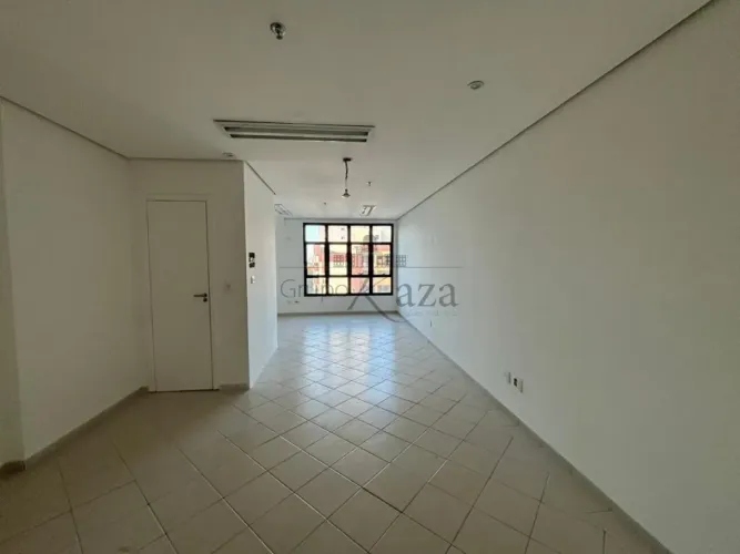 Comercial/Sala Condomínio - Comercial - No bairro Jardim Aquarius - Madison Tower