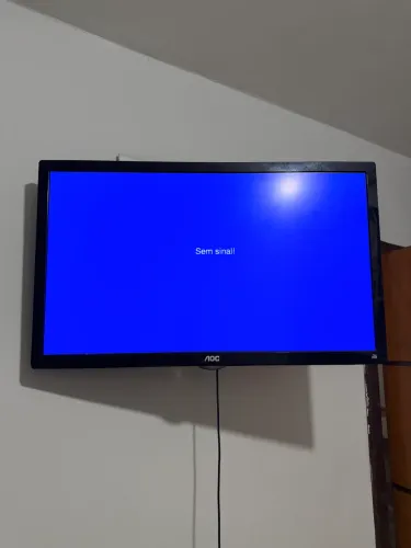 TV AOC 24? Full HD LED Conservada - HDMI