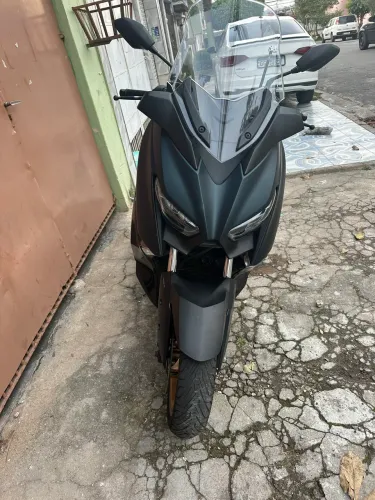 X-Max 250 2024