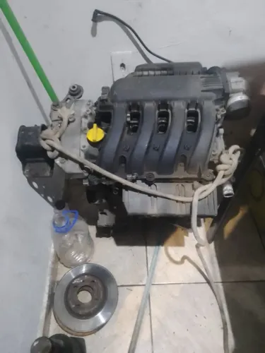 Motor Megane 2.0 automatico