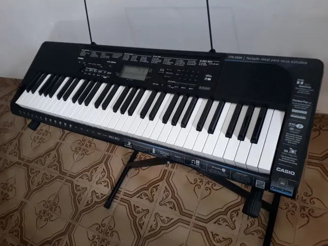 Teclado Musical para estudos