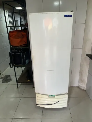 Freezer Com Rodinha