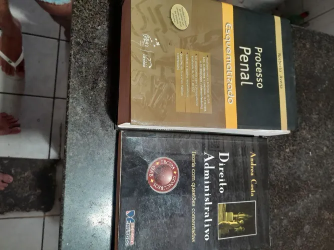 Livro direito penal