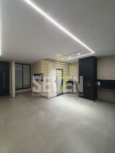 Casa Nova com 3 Quartos no Jardim Solange Bauru Pé-direito Alto e Churrasqueira