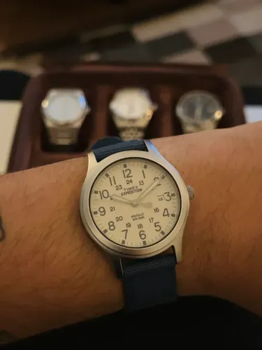 Relógio Timex Expedition Scout pulseira tecido azul 36mm Seminovo