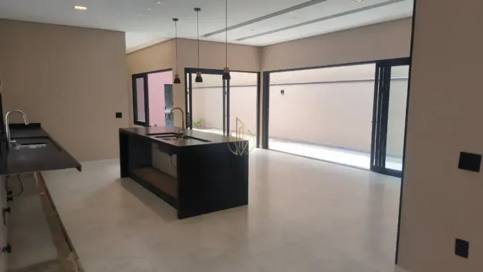 Casa para venda no Condomínio Residencial Califórnia Mogi Guaçu | 3 Suítes e 4 Vagas