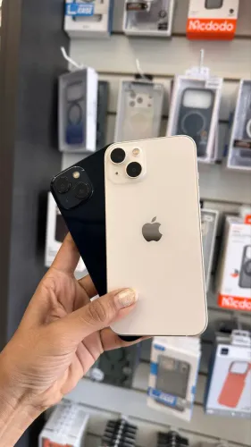 iPhone 13 - 256GB