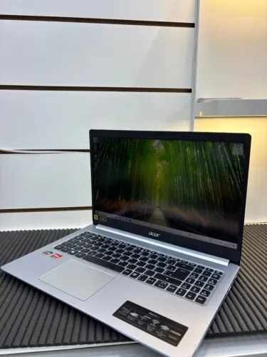 Notebook - Acer Aspire 5 - Ryzen 7 5700U - 12 GB RAM / SSD 256 SSD 