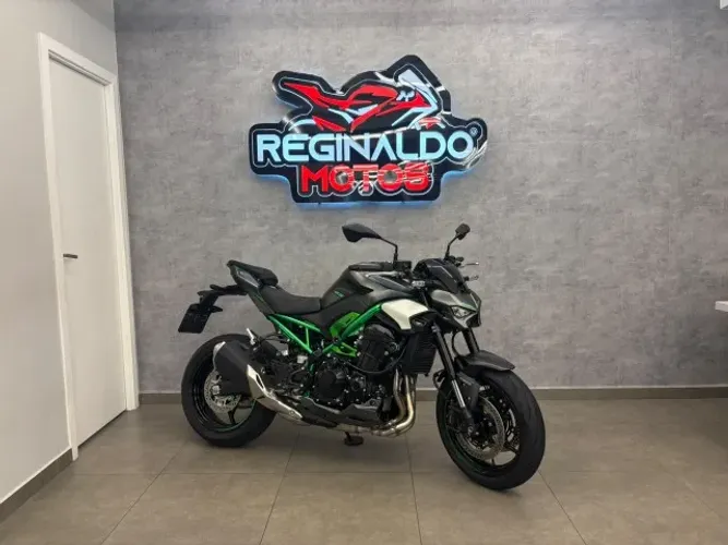 Kawasaki Z 900 2026