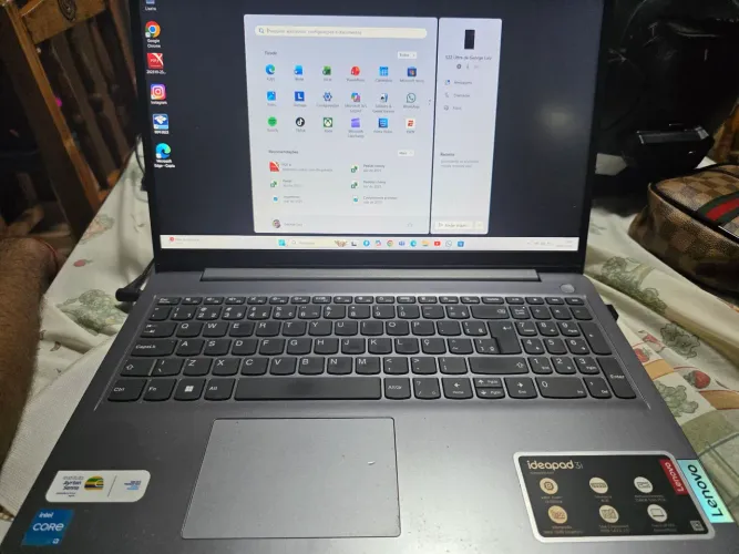 Vendo Notebook lenovo ideapad 3 15pol.