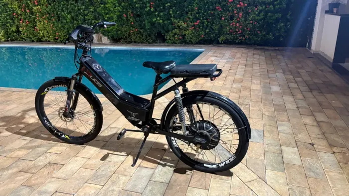 Bicicleta elétrica duos USADA
