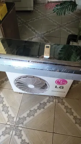 Ar Condicionado LG Inverter Espelhado 9k, Leia a Descrição