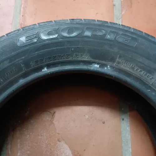 1 Pneu Ecopia 185/65 R15 88H