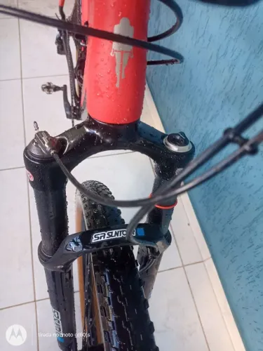 Bicicleta Caloi elite carbon Race