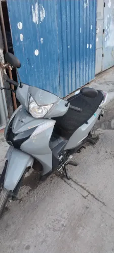 Moto em bom estado só pega rodar moto de procedência única dona moto de mulher bem conse